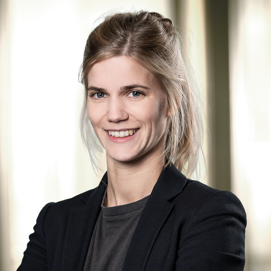 Christin Tenberge, Expert