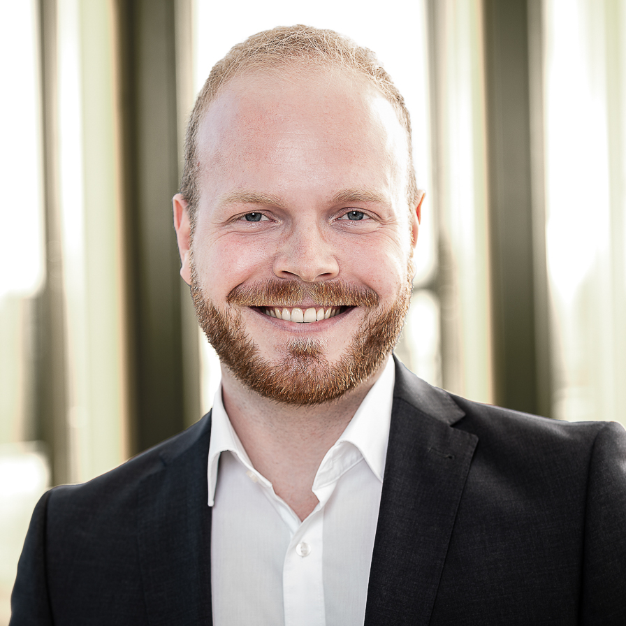 Samuel Donath, Associate