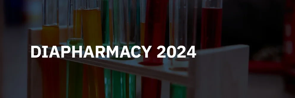 Grafik mit Reagenzgläsern voller bunter Flüssigkeiten in einem Laborumfeld, überlagert mit dem Schriftzug „Diapharmacy 2024“ und Diapharm-Logo.